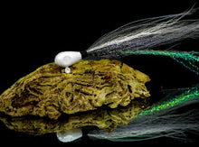 Load image into Gallery viewer, Teardrop Bucktails
